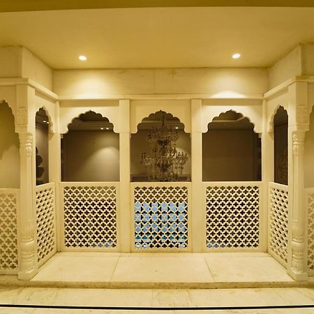 Sahdev Bagh Hotel Puskár Kültér fotó